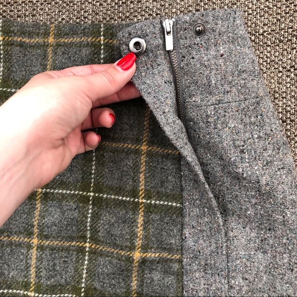 Banana Republic Plaid Skirt Size 8 - Picture 5 of 6